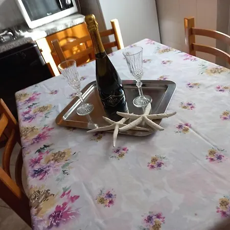 Lägenhet Due Passi Dalla *