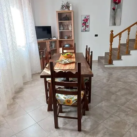 Due Passi Dalla * Alghero