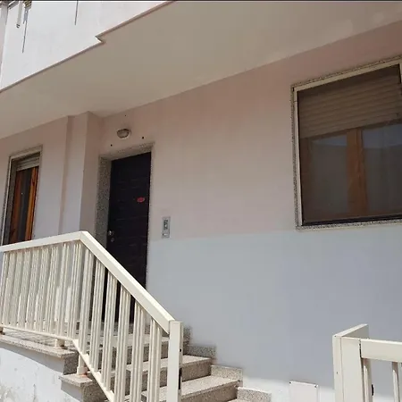 Due Passi Dalla * Αλγκέρο